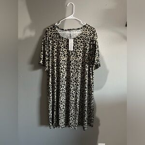 Leopard Print Short Sleeve Dress